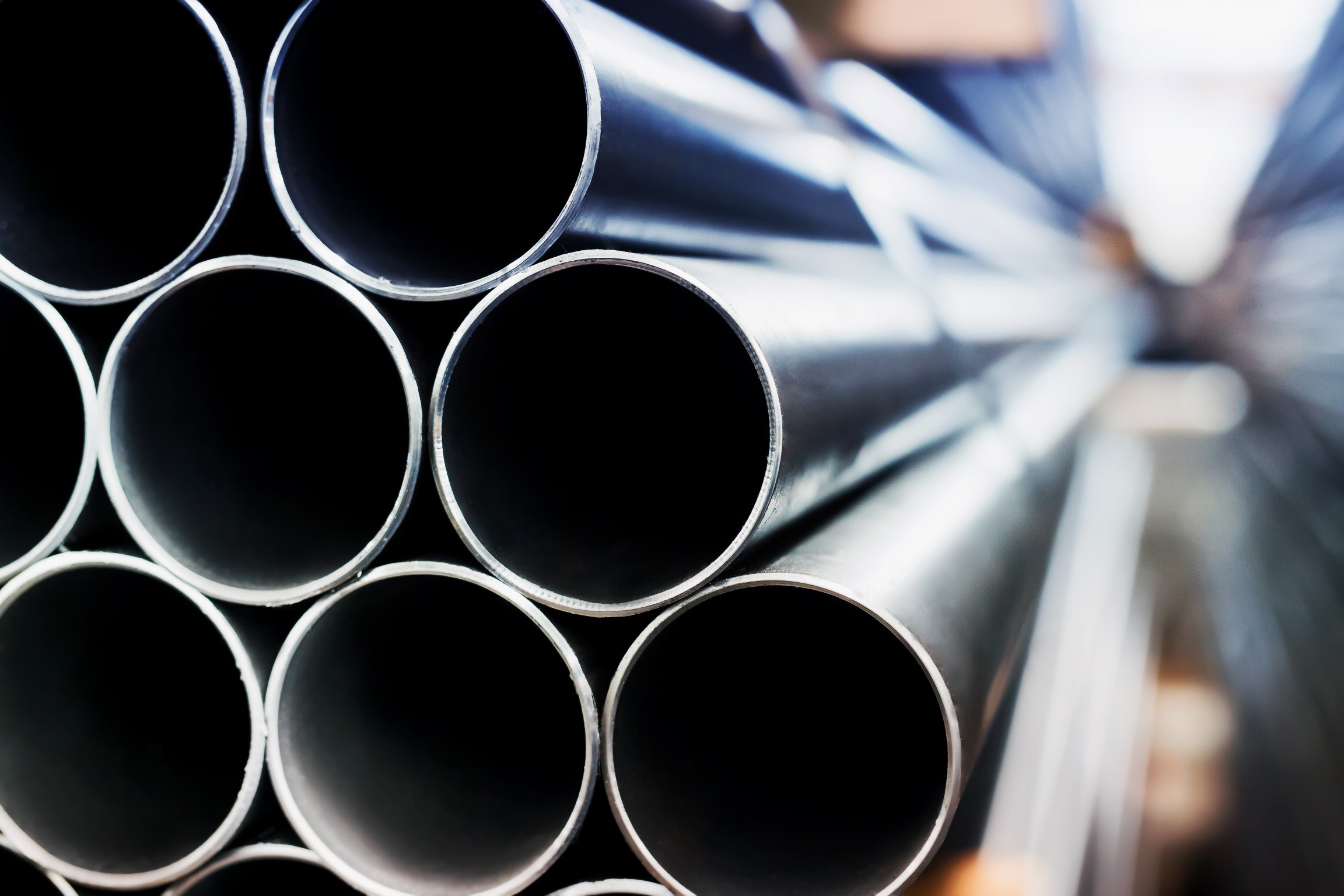 Why Aluminum Round Tubes Are Essential In Engineering Projects